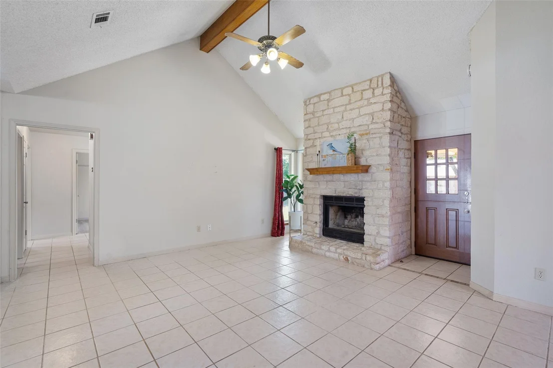 Photo of 2207 Mimosa TRL