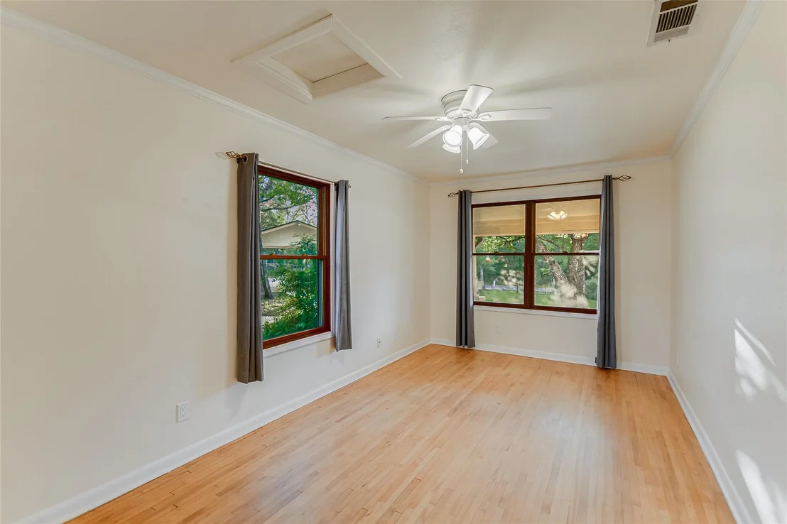 Photo of 5799 Rittenhouse Shore DR