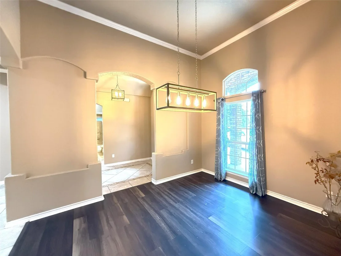 Photo of 2535 Jackson DR