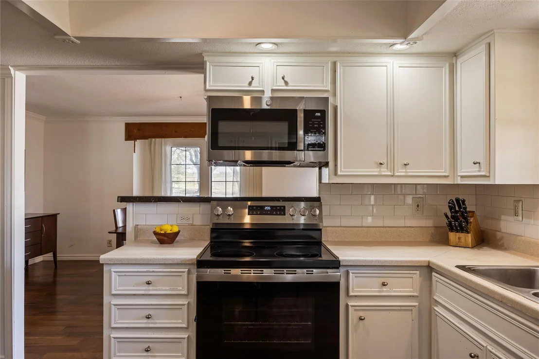 Photo of 446 Roemer RD