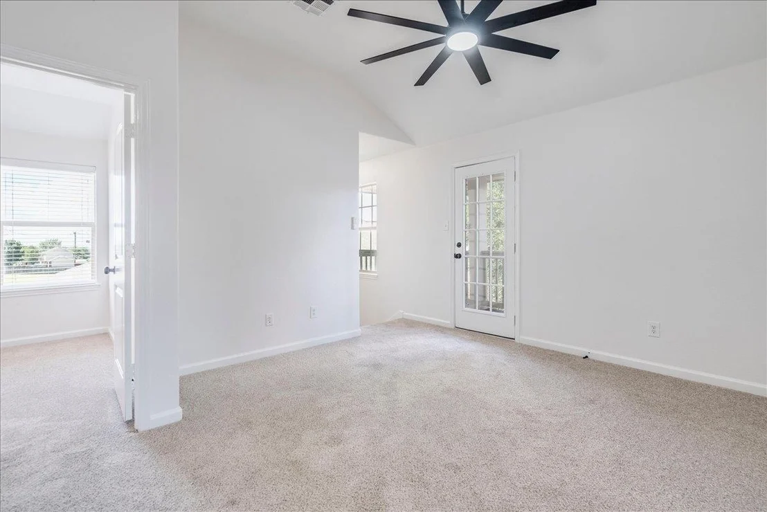 Photo of 484 Travertine TRL