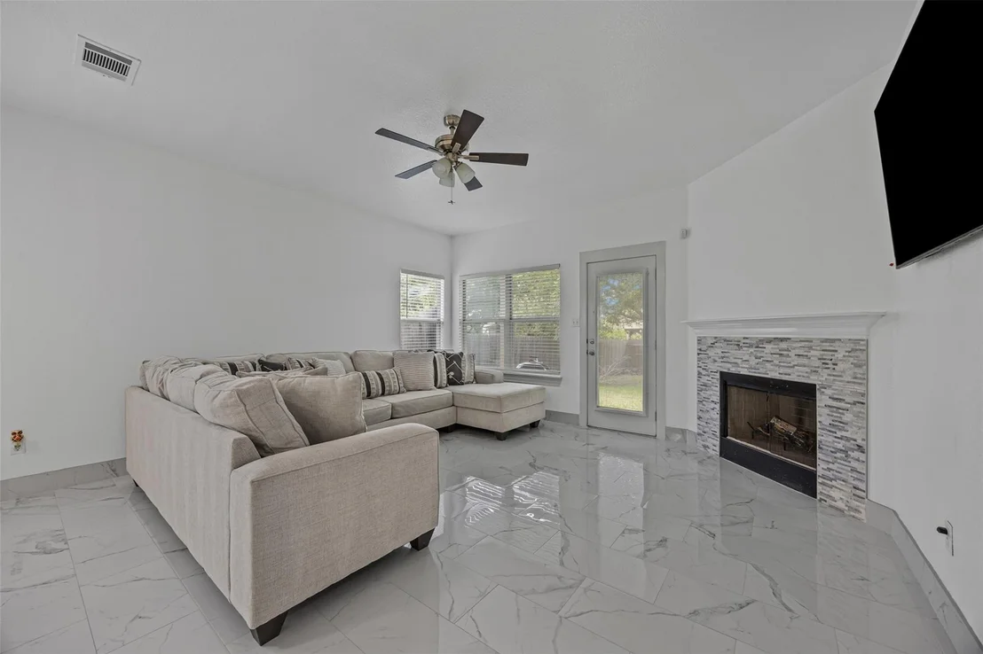 Photo of 11808 Bastrop ST