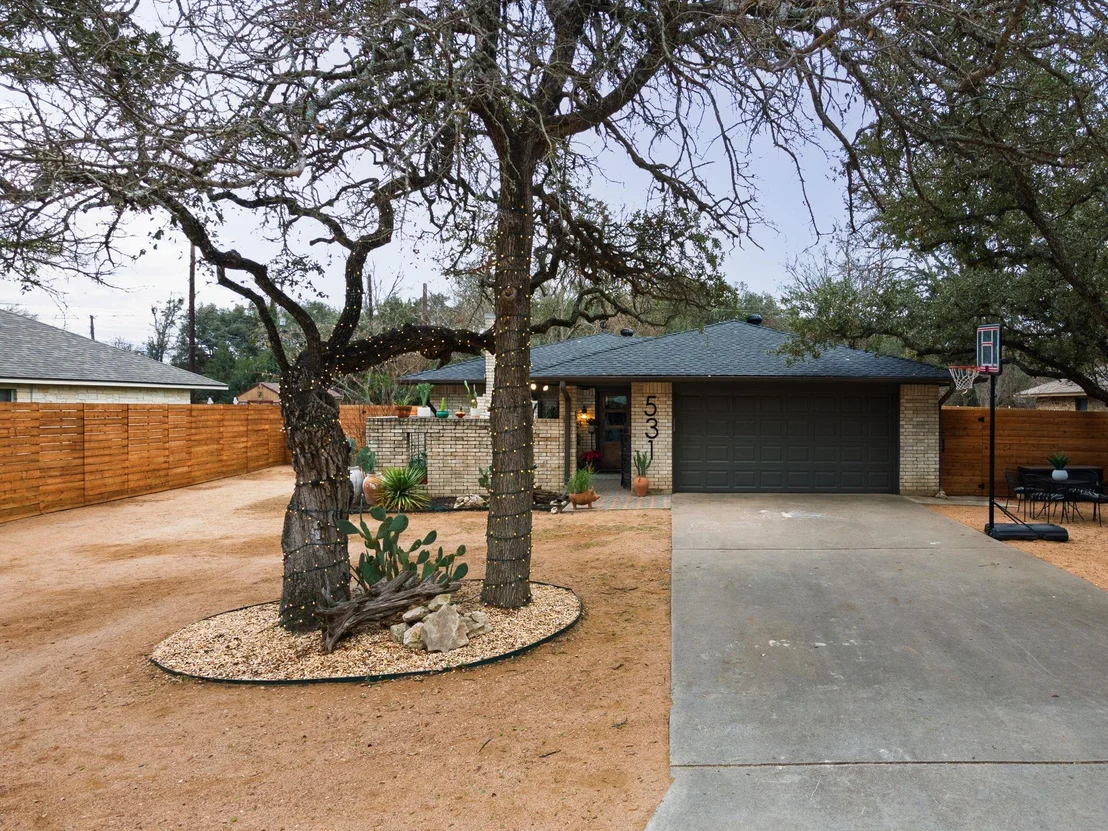 Photo of 531 Santa Clara RD