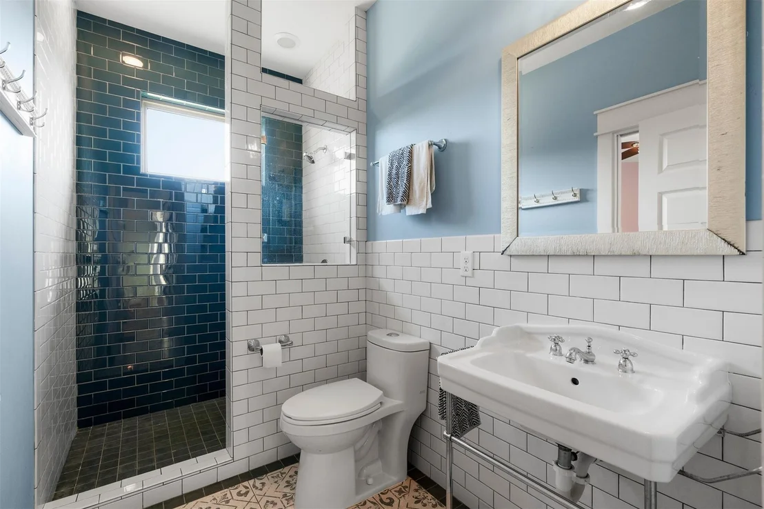 Photo of 617 Chama TRCE