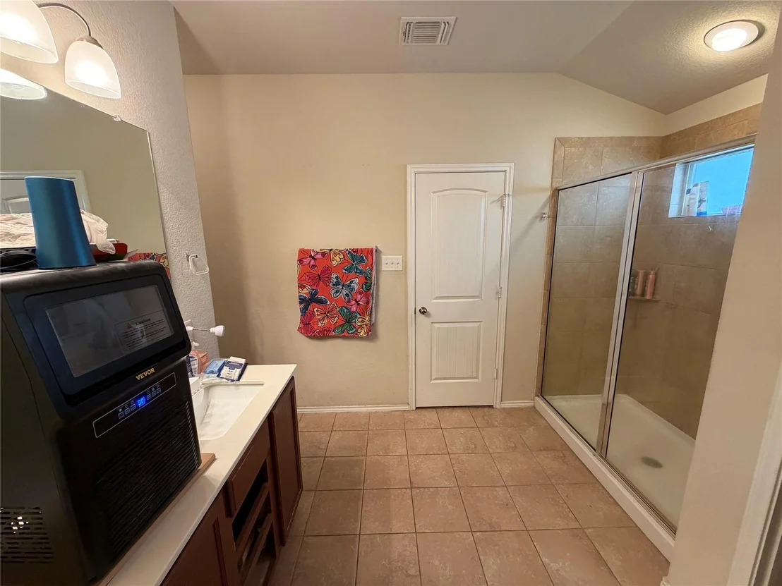 Photo of 5202 Dauphin DR