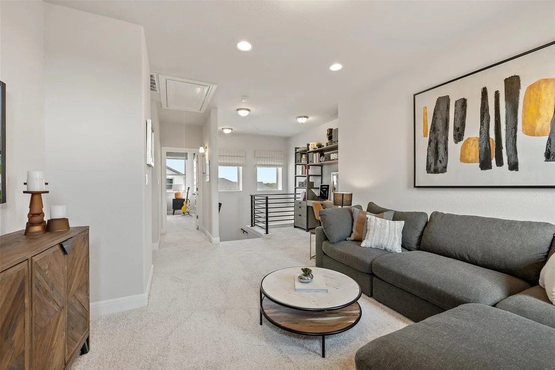 Photo of 484 Treadwell LN