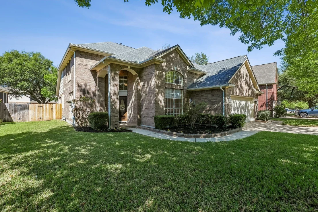Photo of 15008 Thatcher DR
