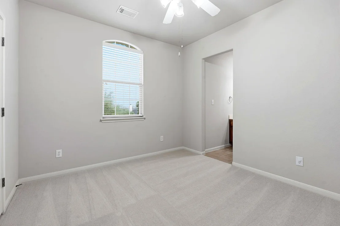 Photo of 171 Brighton Ln LN
