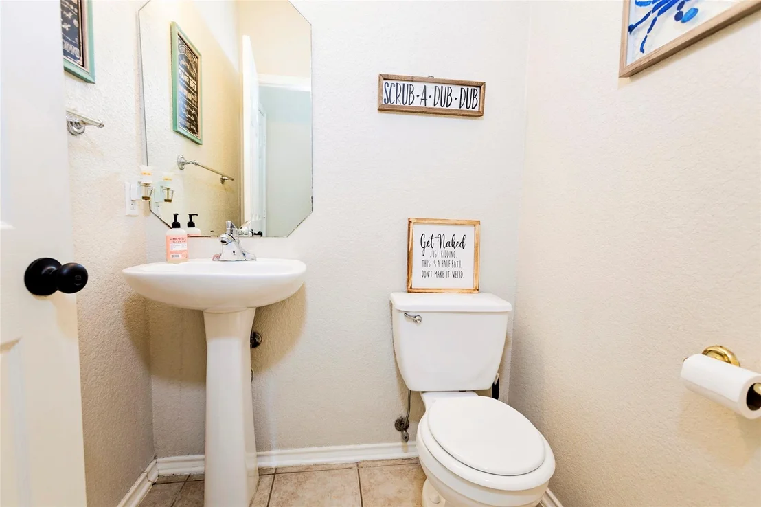 Photo of 5309 White Rock