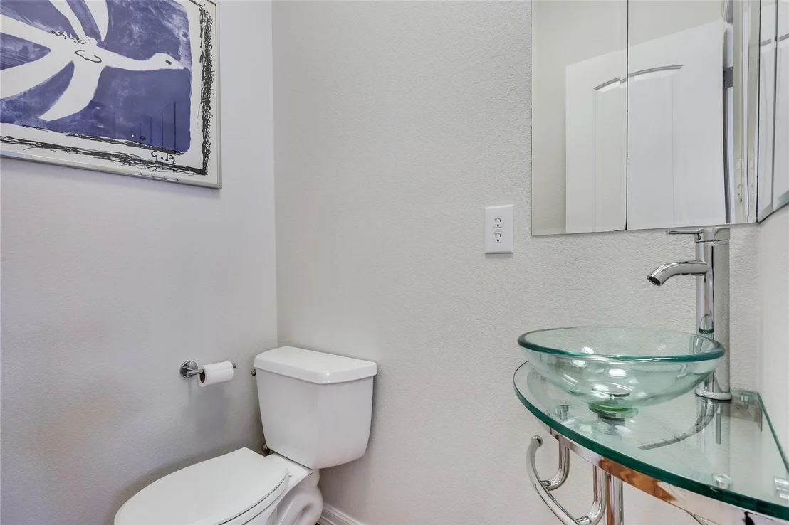 Photo of 3000 Constitution DR