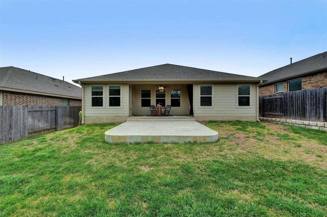 Photo of 405 Briar Park DR