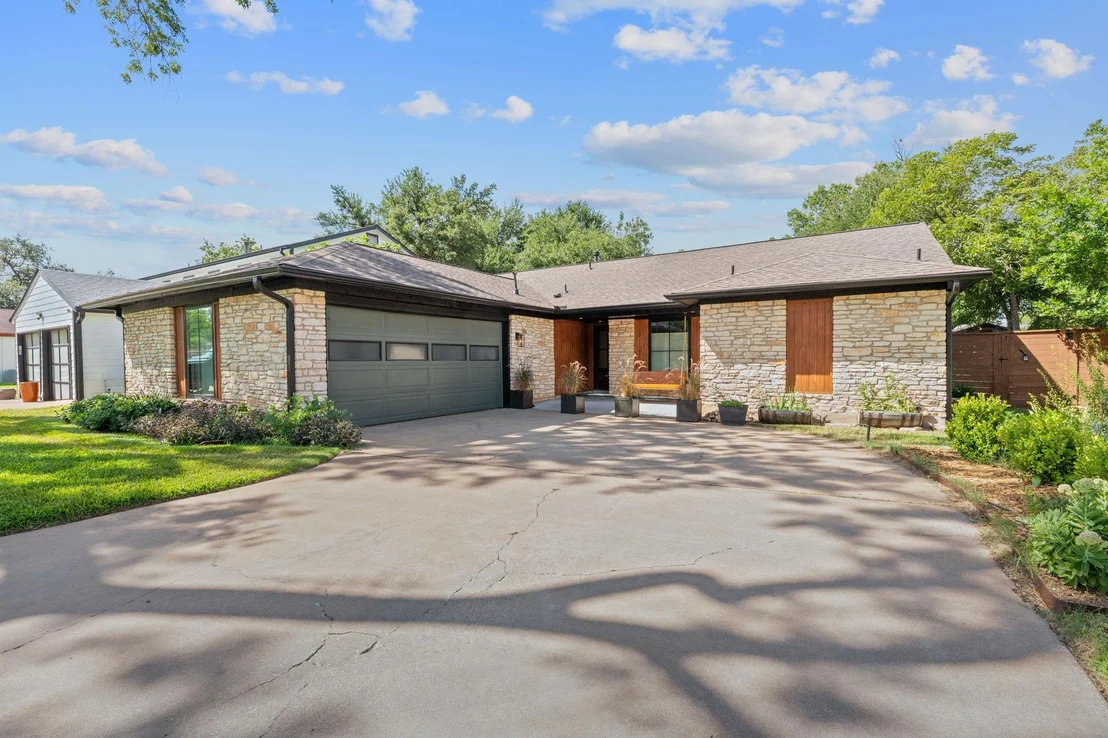 Photo of 2717 Jorwoods DR