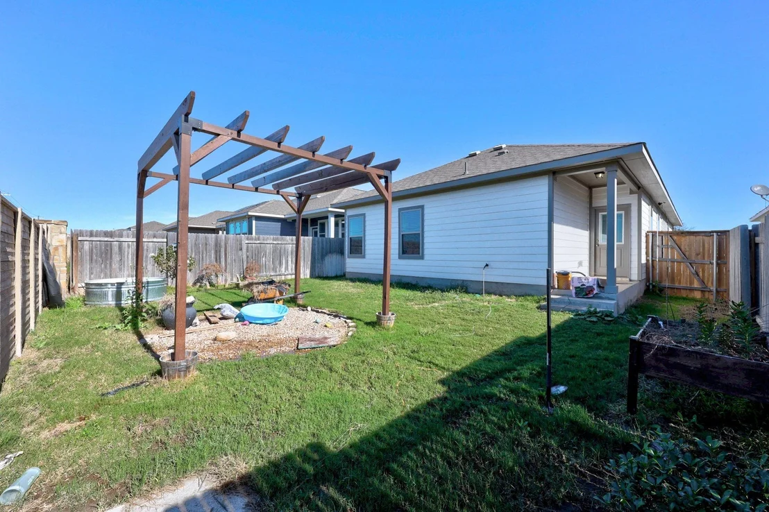 Photo of 225 Unforgiven LN