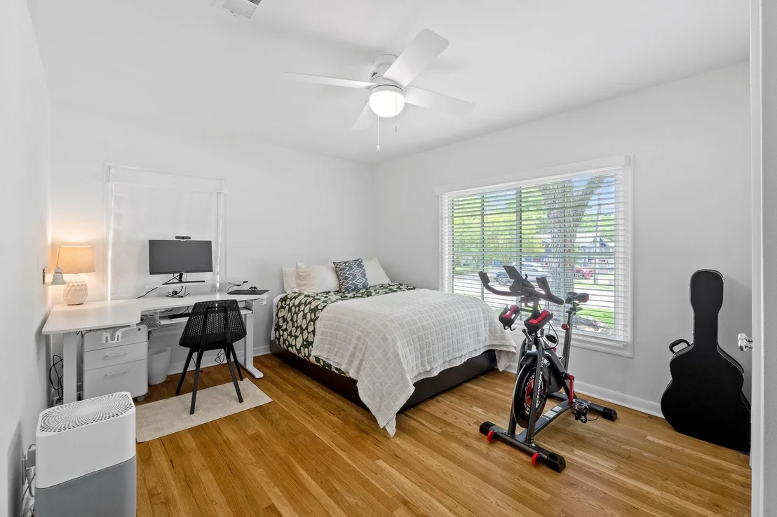 Photo of 1202 Madison Ave