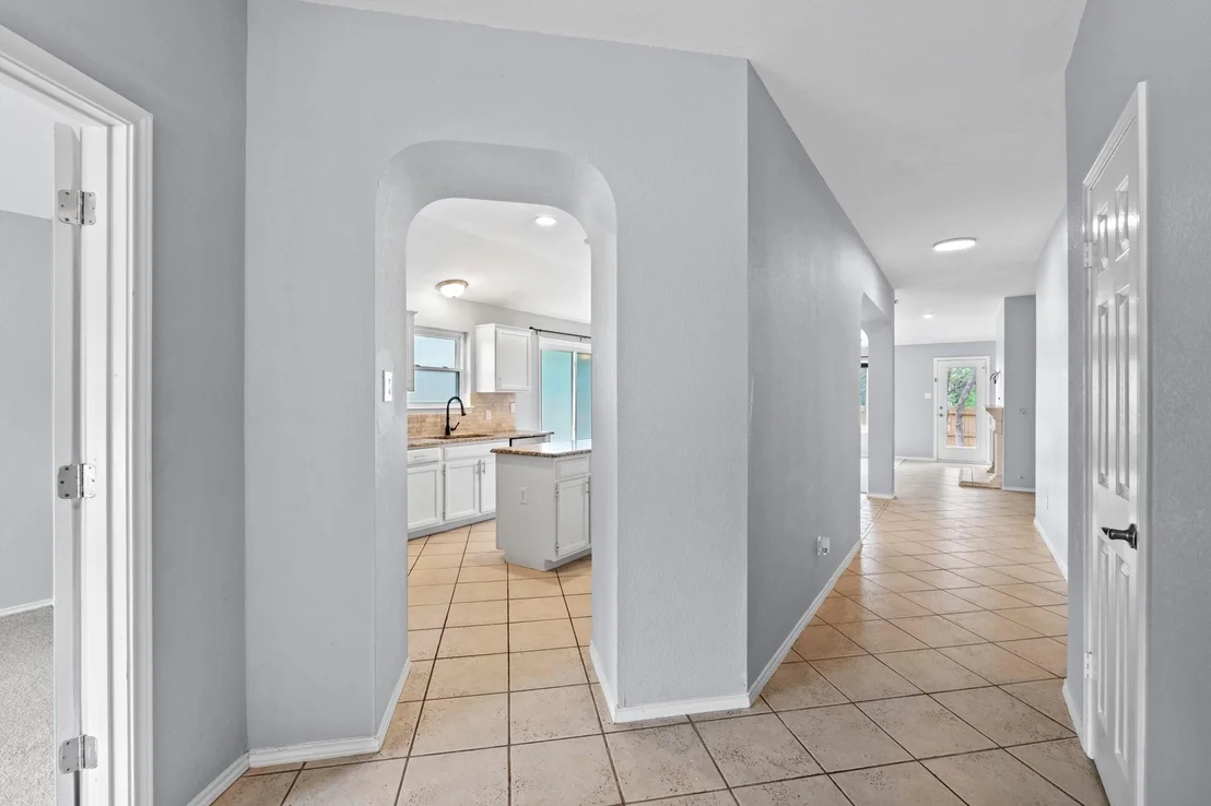 Photo of 1402 Highland DR