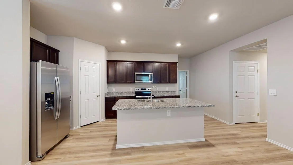 Photo of 2037 Mandarin CT