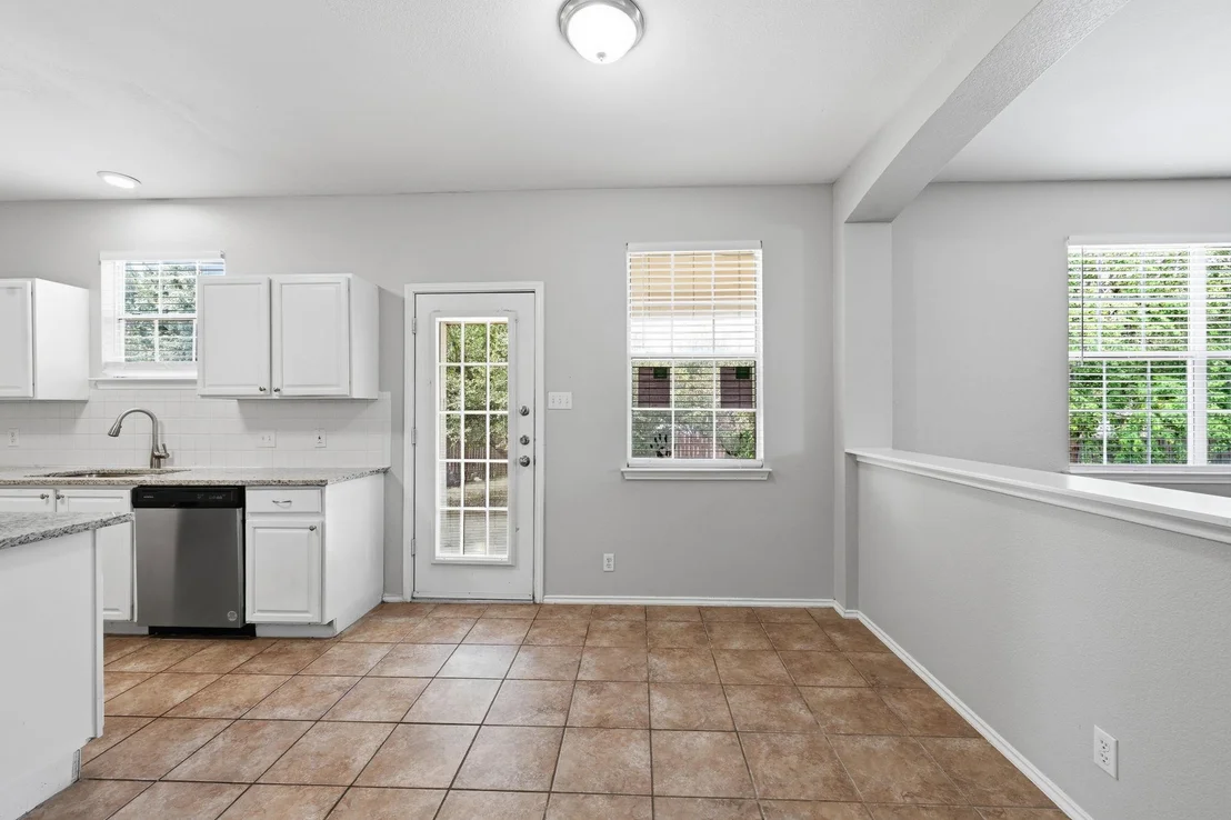 Photo of 1635 Abbey LN