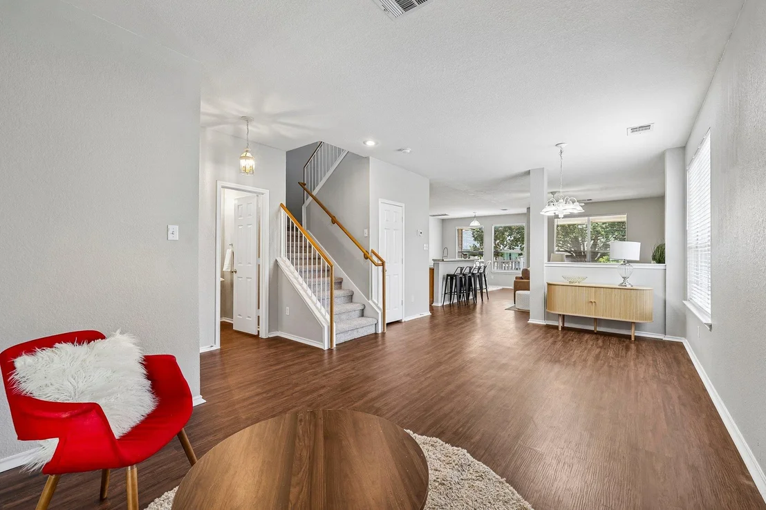 Photo of 616 Scheel