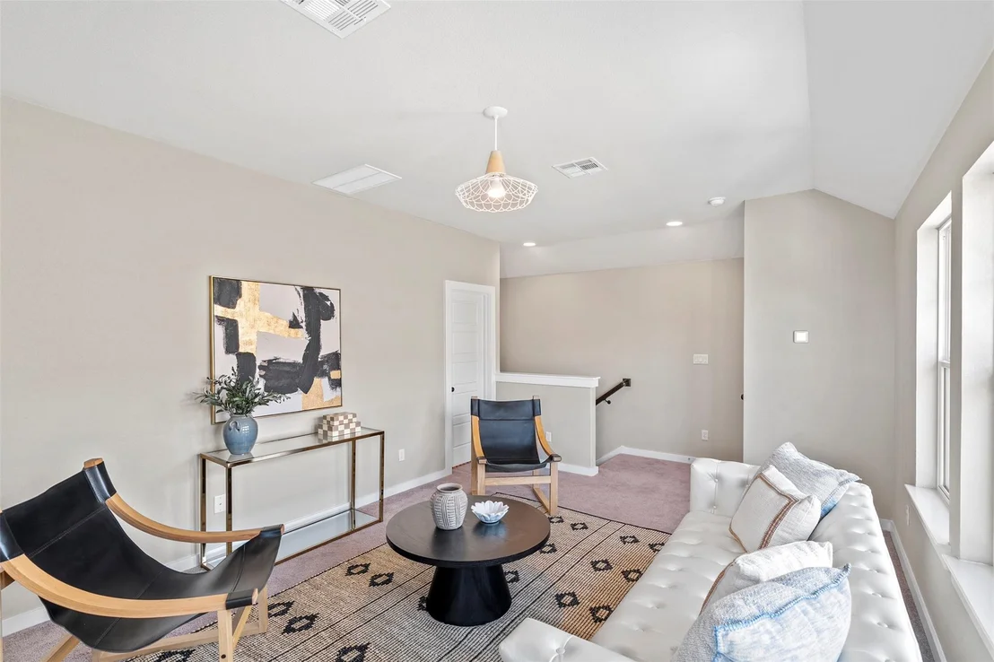 Photo of 324 Pisa LN