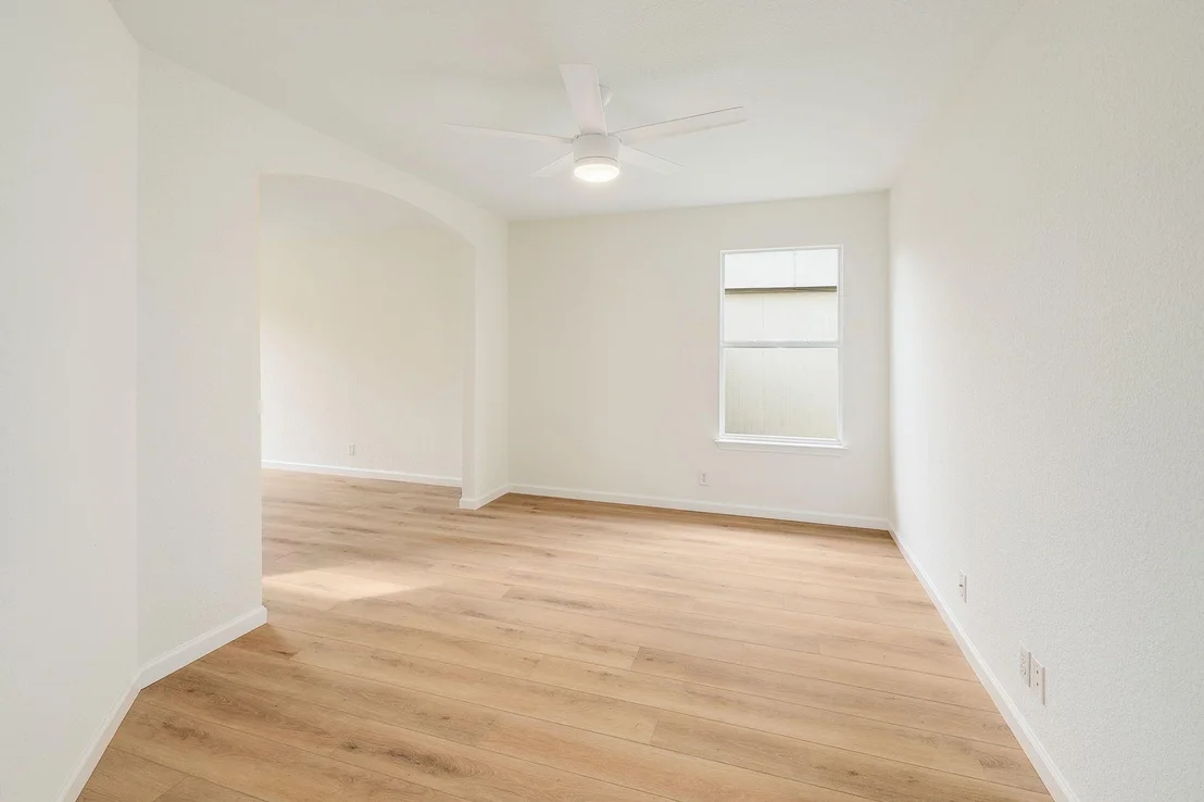 Photo of 105 Ryan CV