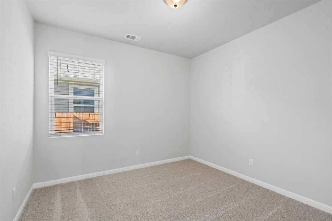 Photo of 453 Gaida LOOP