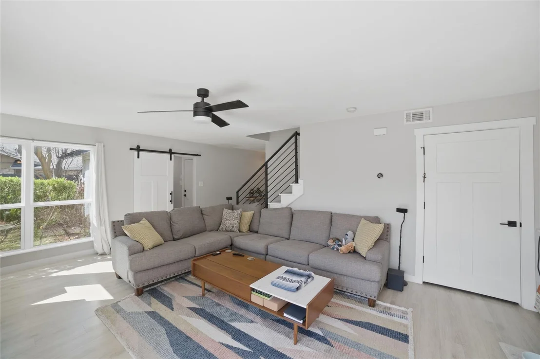 Photo of 1315 Quail Park DR