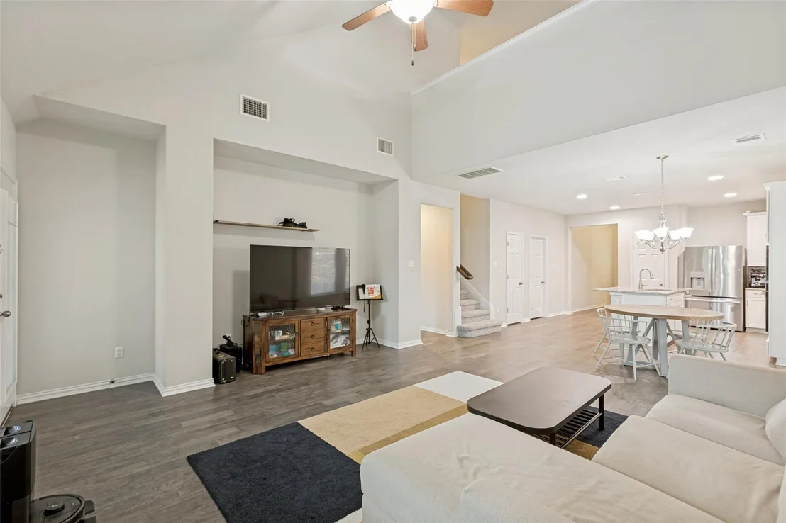 Photo of 508 Peregrine WAY