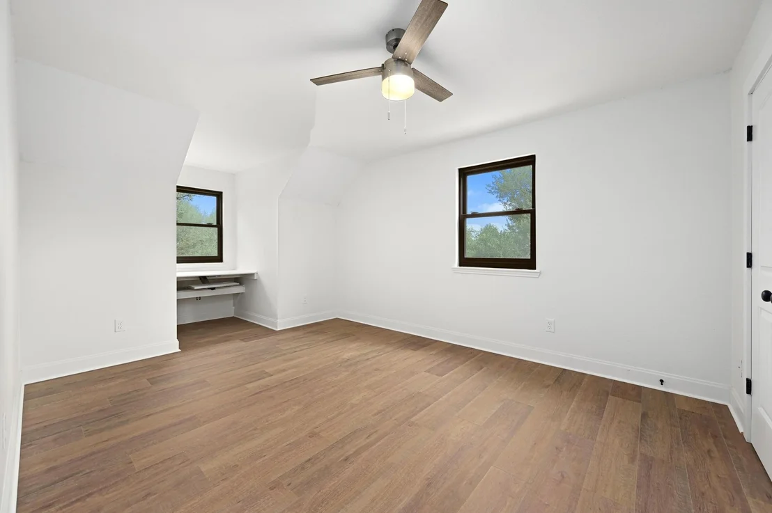 Photo of 322 Mesa Oaks