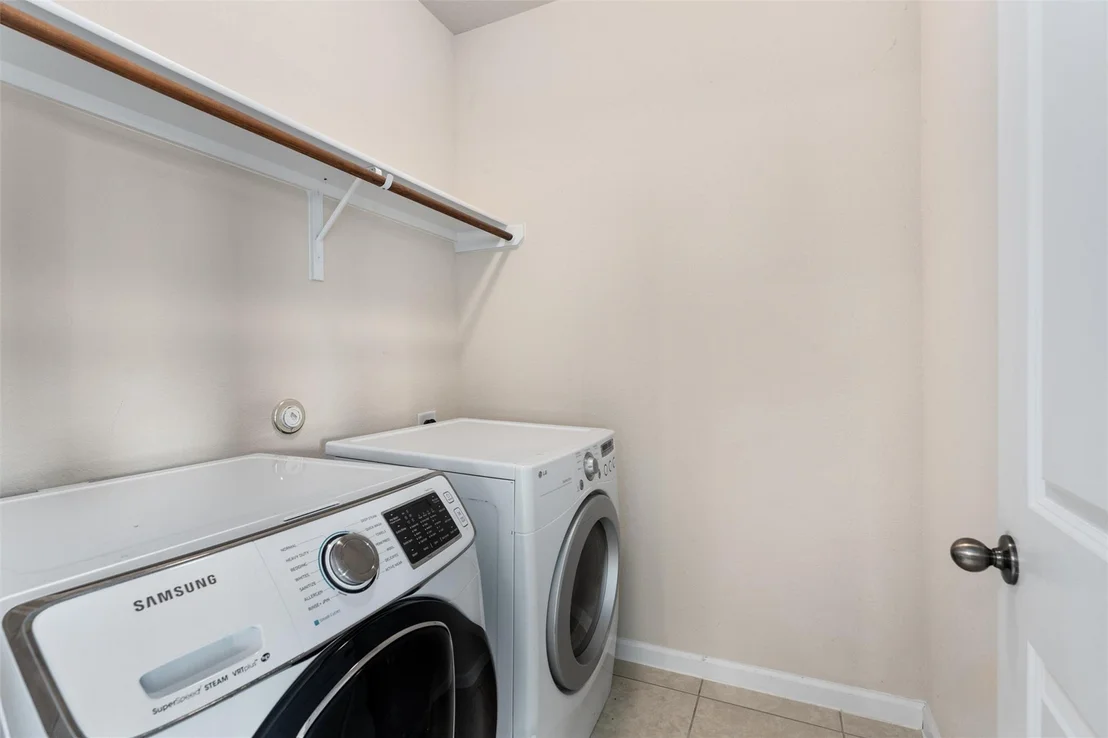 Photo of 463 Bridgestone WAY