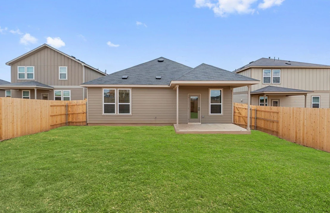 Photo of 596 Rubber Tree WAY