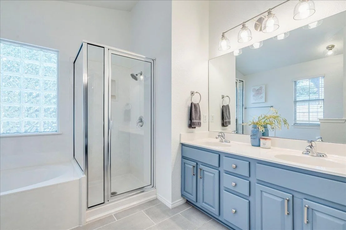 Photo of 2912 Lynnbrook DR