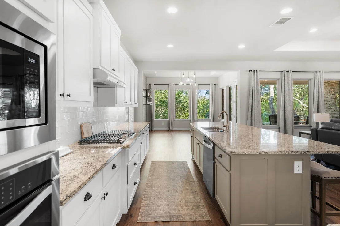 Photo of 140 Lake Rim CIR