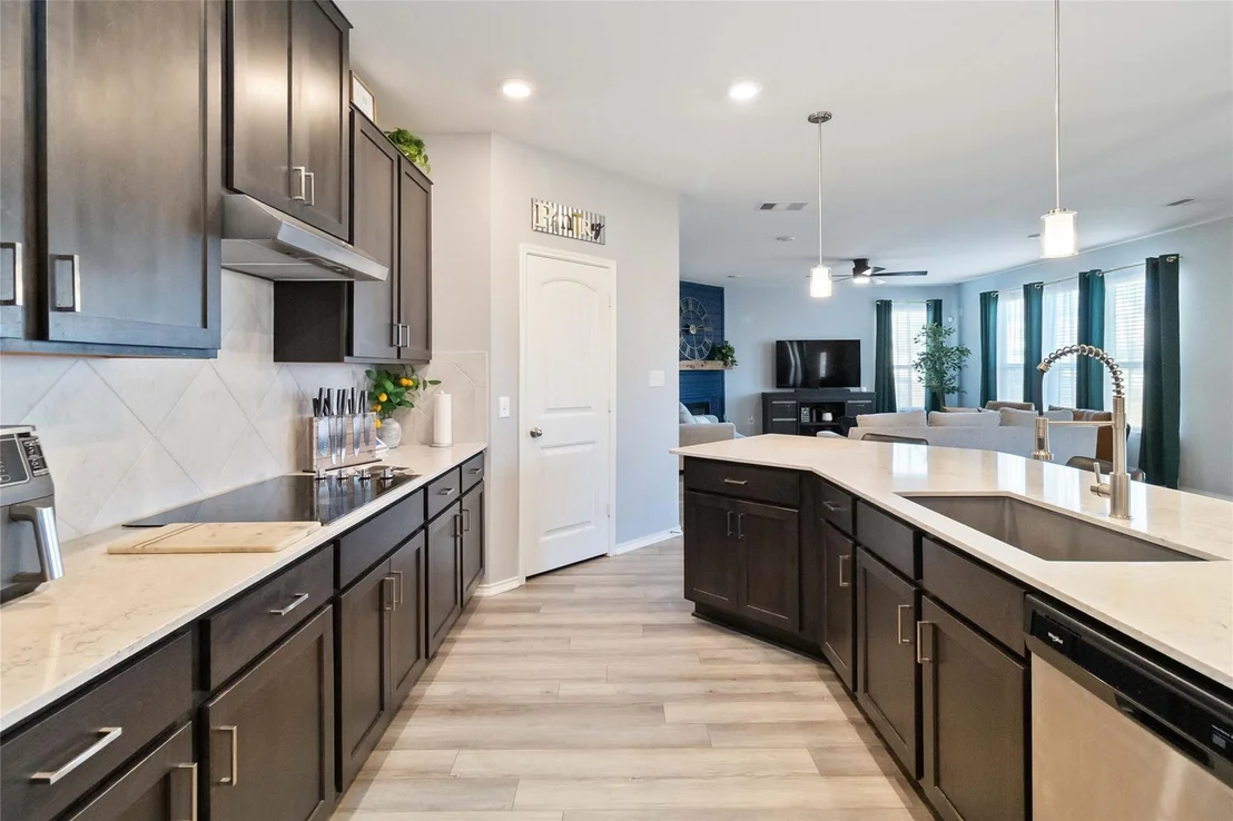 Photo of 101 Redcliff PATH