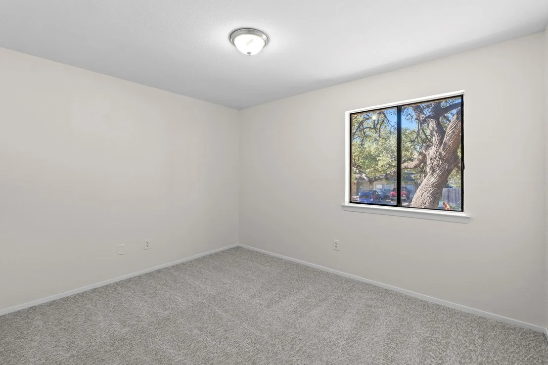 Photo of 6601 Sunstrip DR