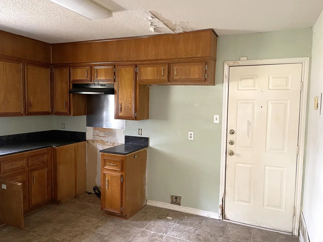 Photo of 401 Highridge CV