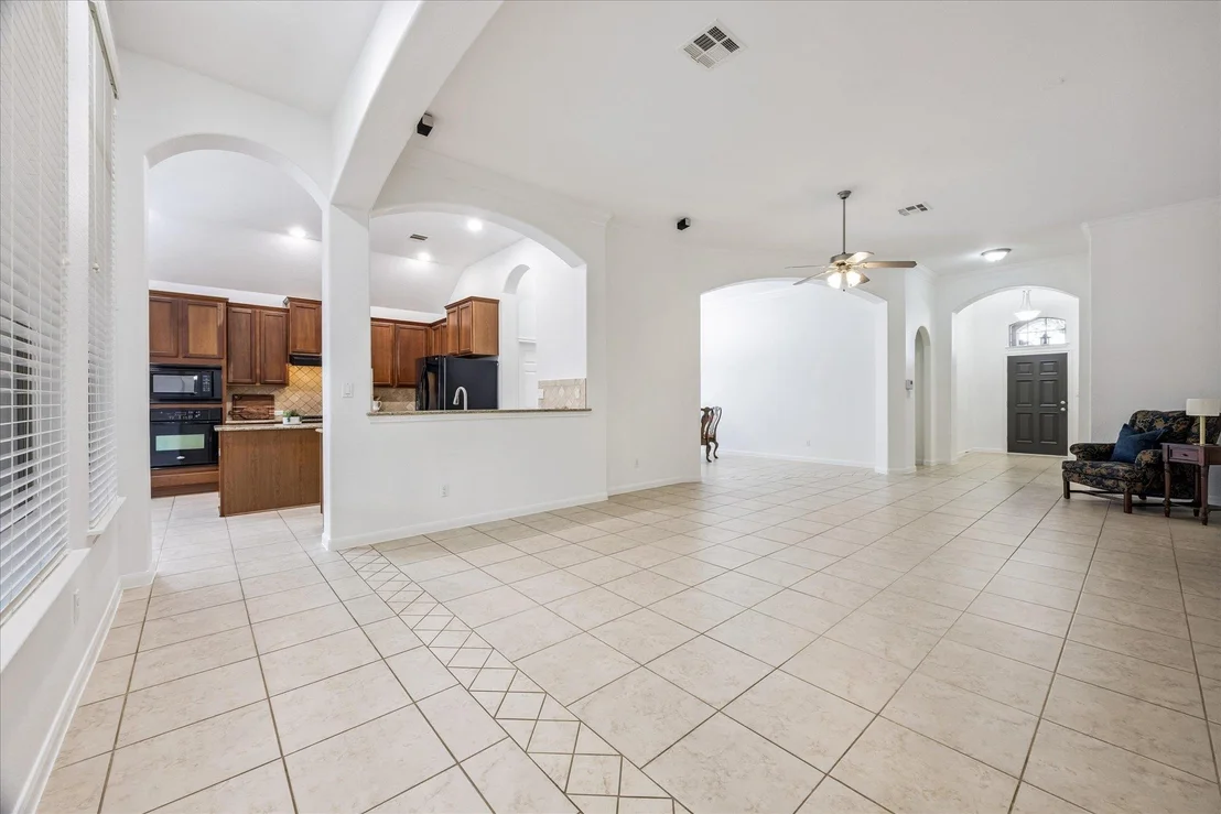 Photo of 2163 Garlic Creek DR