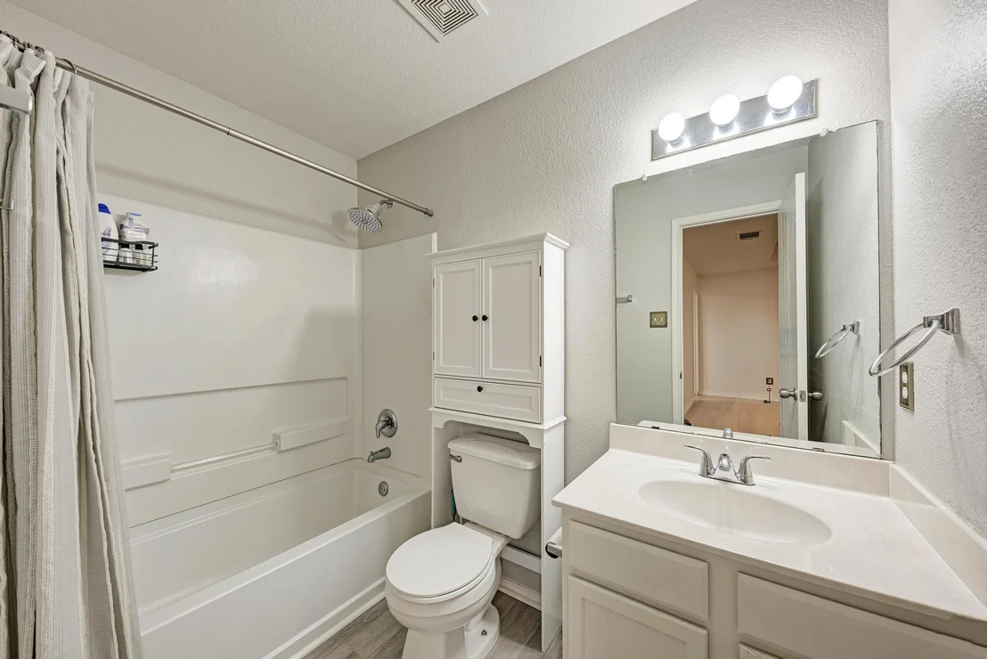 Photo of 115 Camellia DR