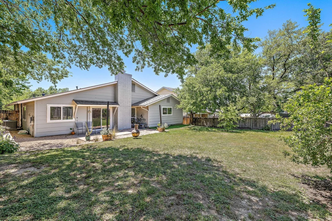 Photo of 1408 Brighton LN