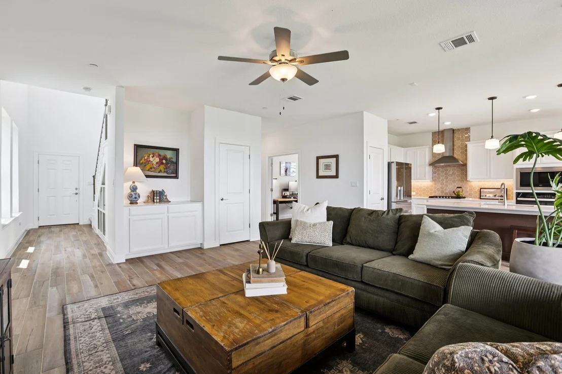 Photo of 17318 Hattie TRCE