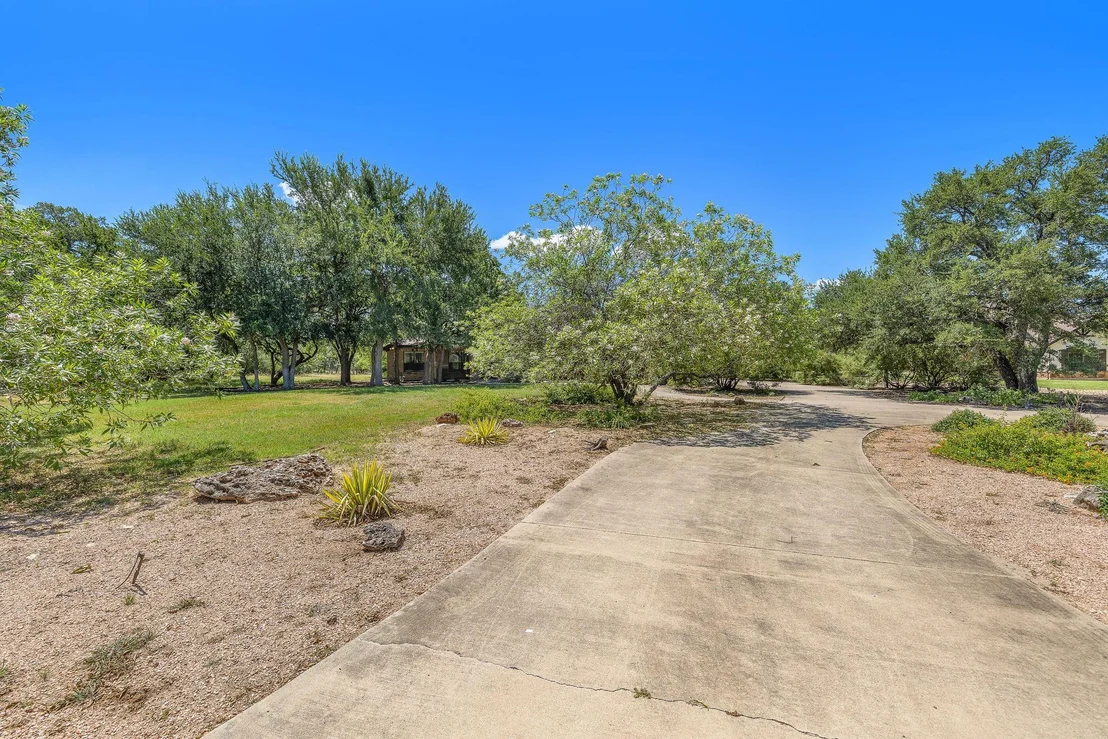 Photo of 165 Silverado DR