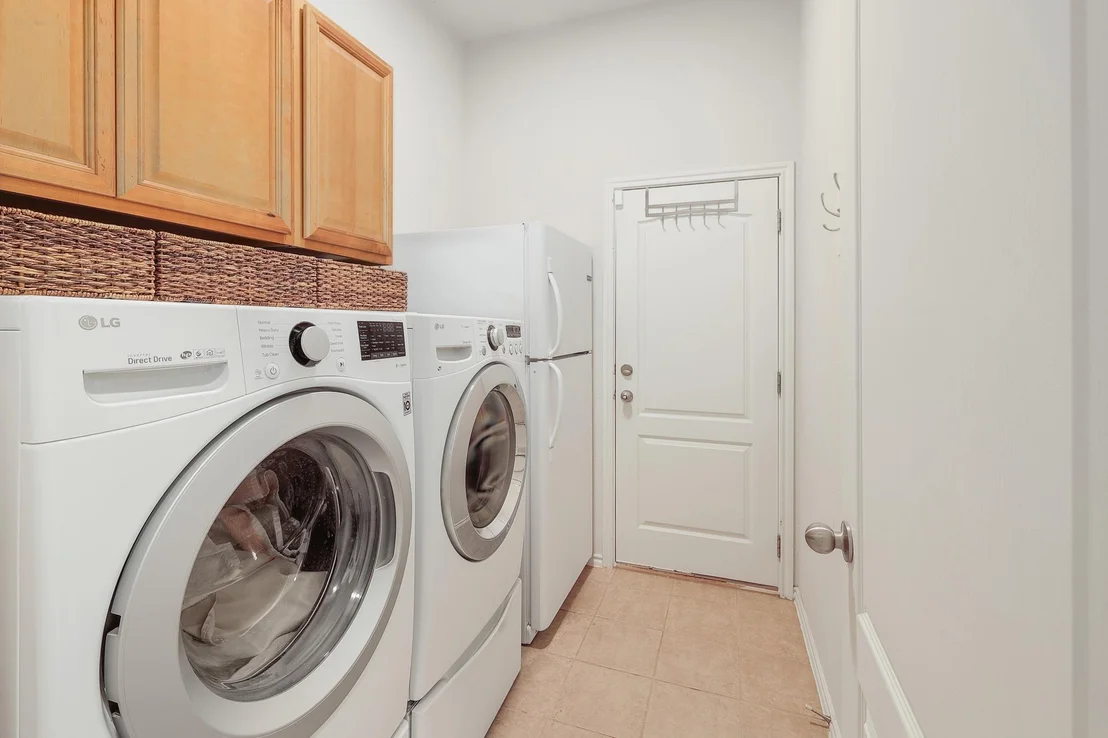 Photo of 3802 Azur LN