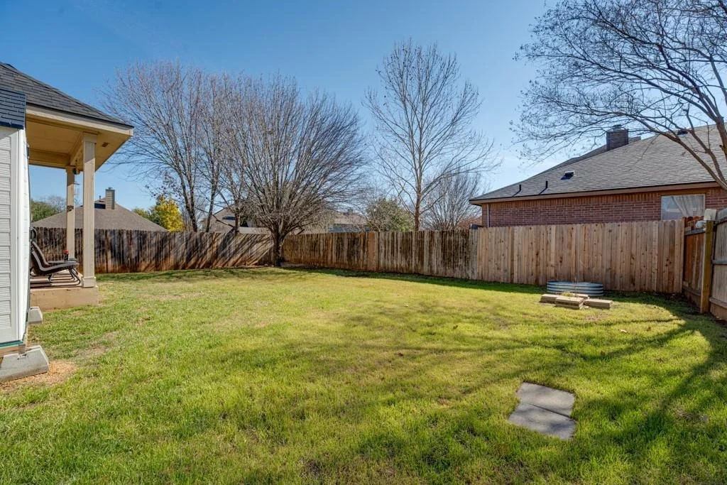 Photo of 1047 Giberson WAY