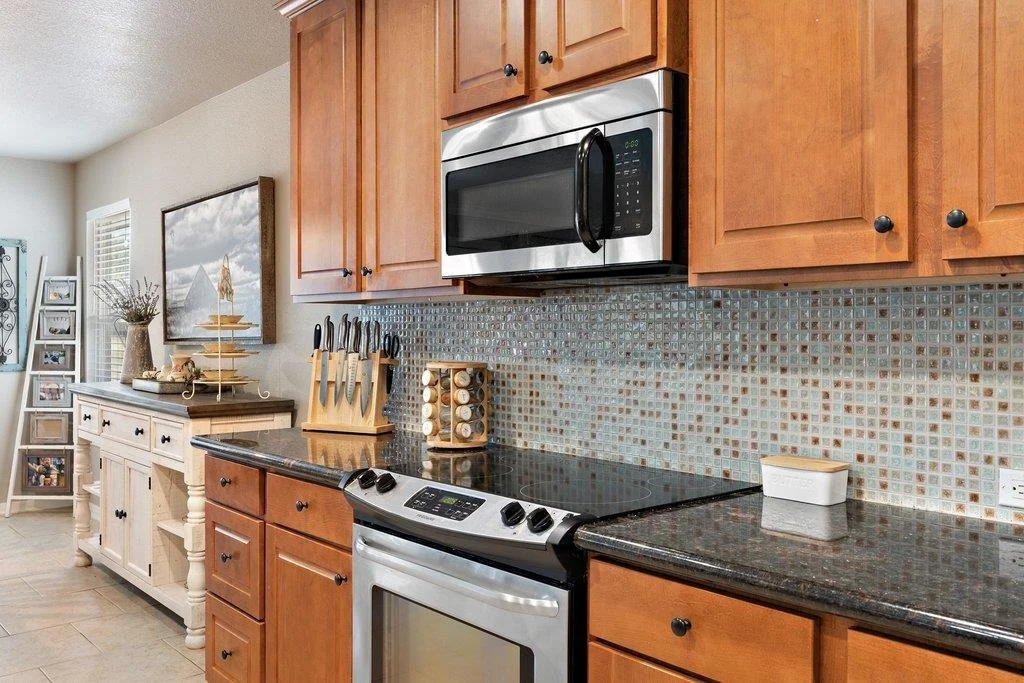 Photo of 8 Stone Creek CIR