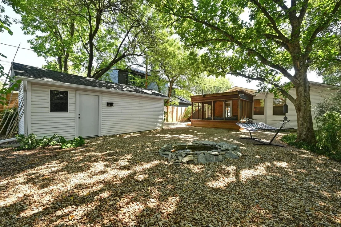 Photo of 5106 Valley Oak DR