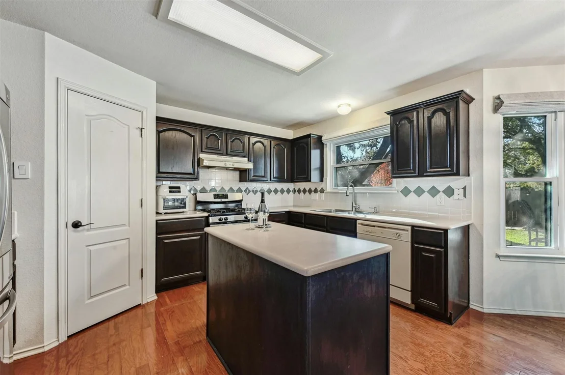 Photo of 4705 Ramies RUN