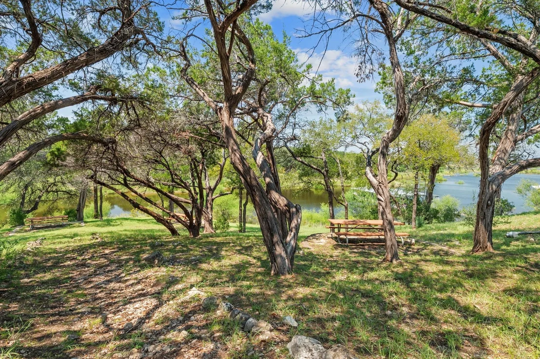 Photo of 420 Bedford DR