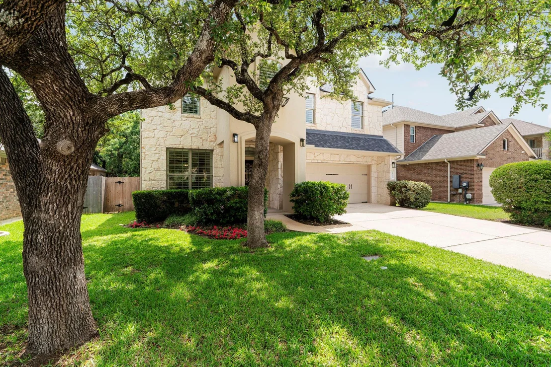 Photo of 2718 Checker DR