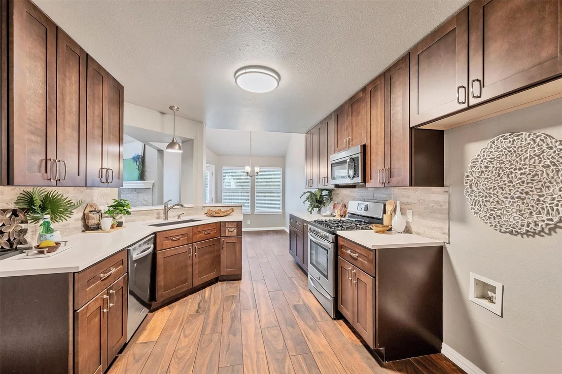 Photo of 1851 Greening WAY