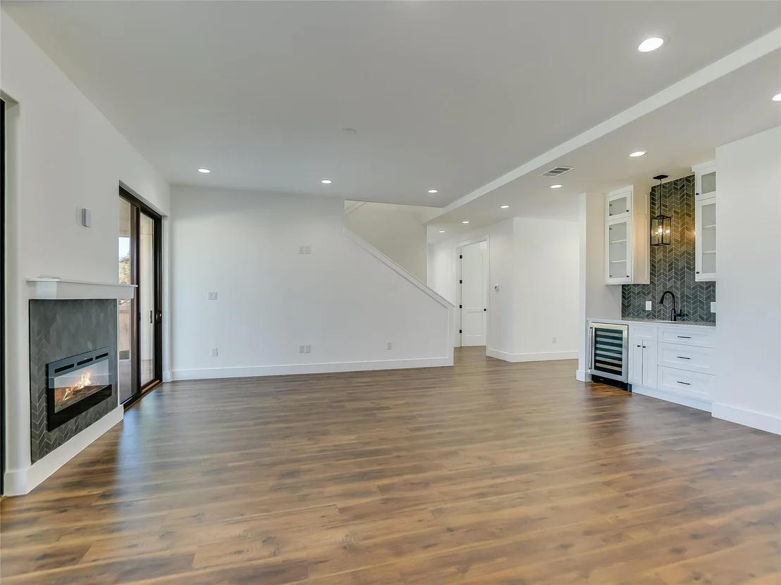 Photo of 2419 Cherry LN