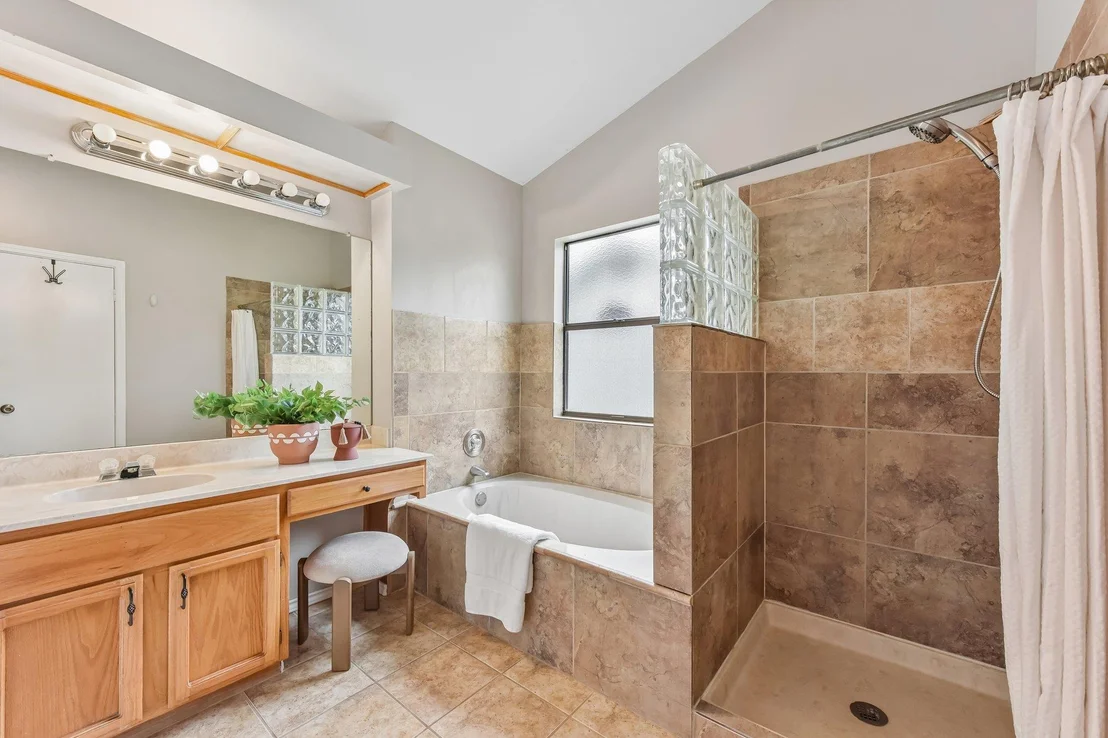 Photo of 3408 Larkspur WAY